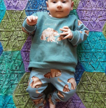 Load image into Gallery viewer, The Louie waffle Sweater - Sunshine and Raebows