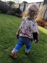 Load image into Gallery viewer, Oversized sweater - Sunshine and Raebows