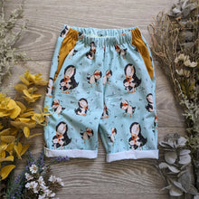 Load image into Gallery viewer, Cropped Vintage shorts - Sunshine and Raebows