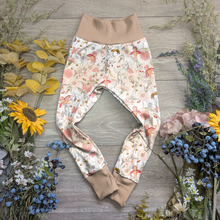 Load image into Gallery viewer, Ladybird meadow Winnie Leggings - Sunshine and Raebows