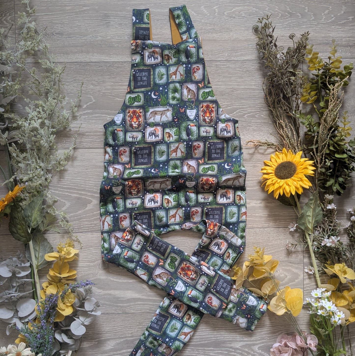 In stock - jungle exclusive jersey last item - Sunshine and Raebows