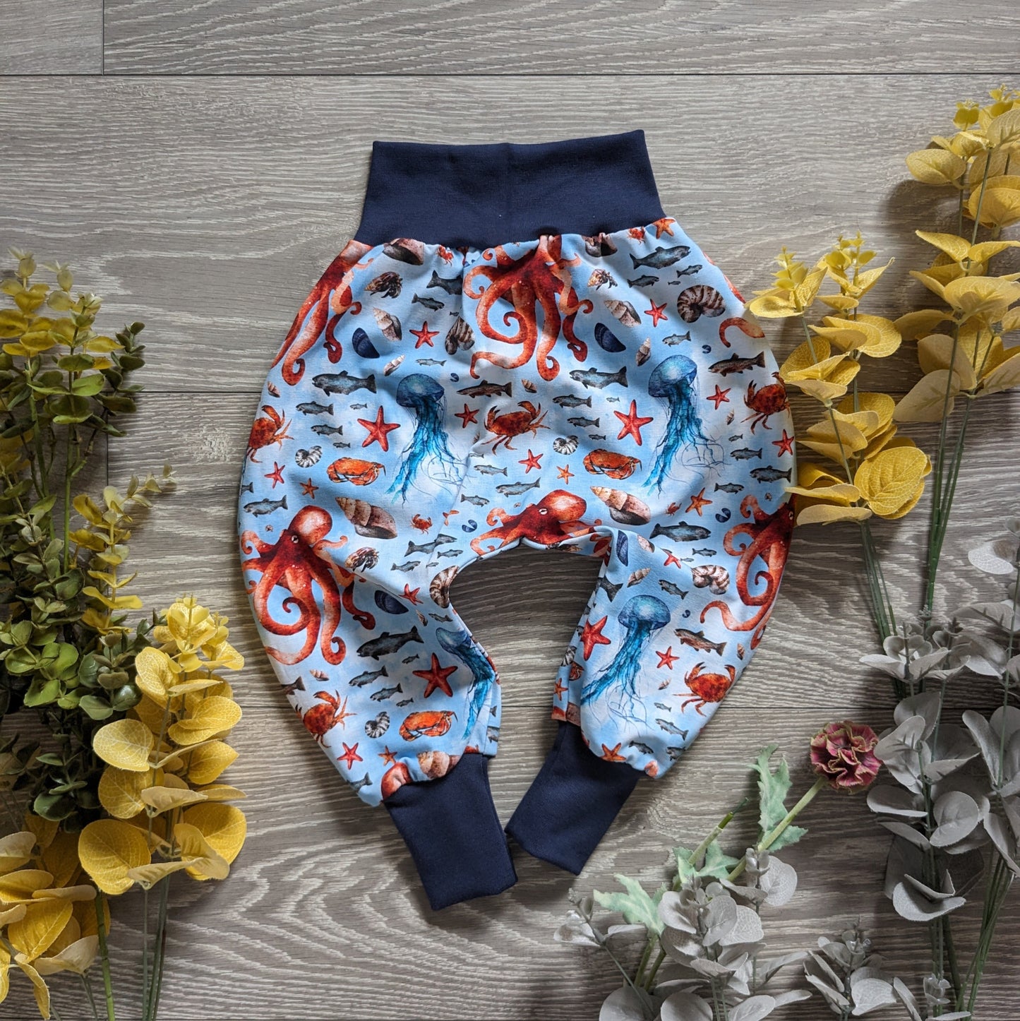 In stock - exclusive octopus and jelly jersey - Sunshine and Raebows