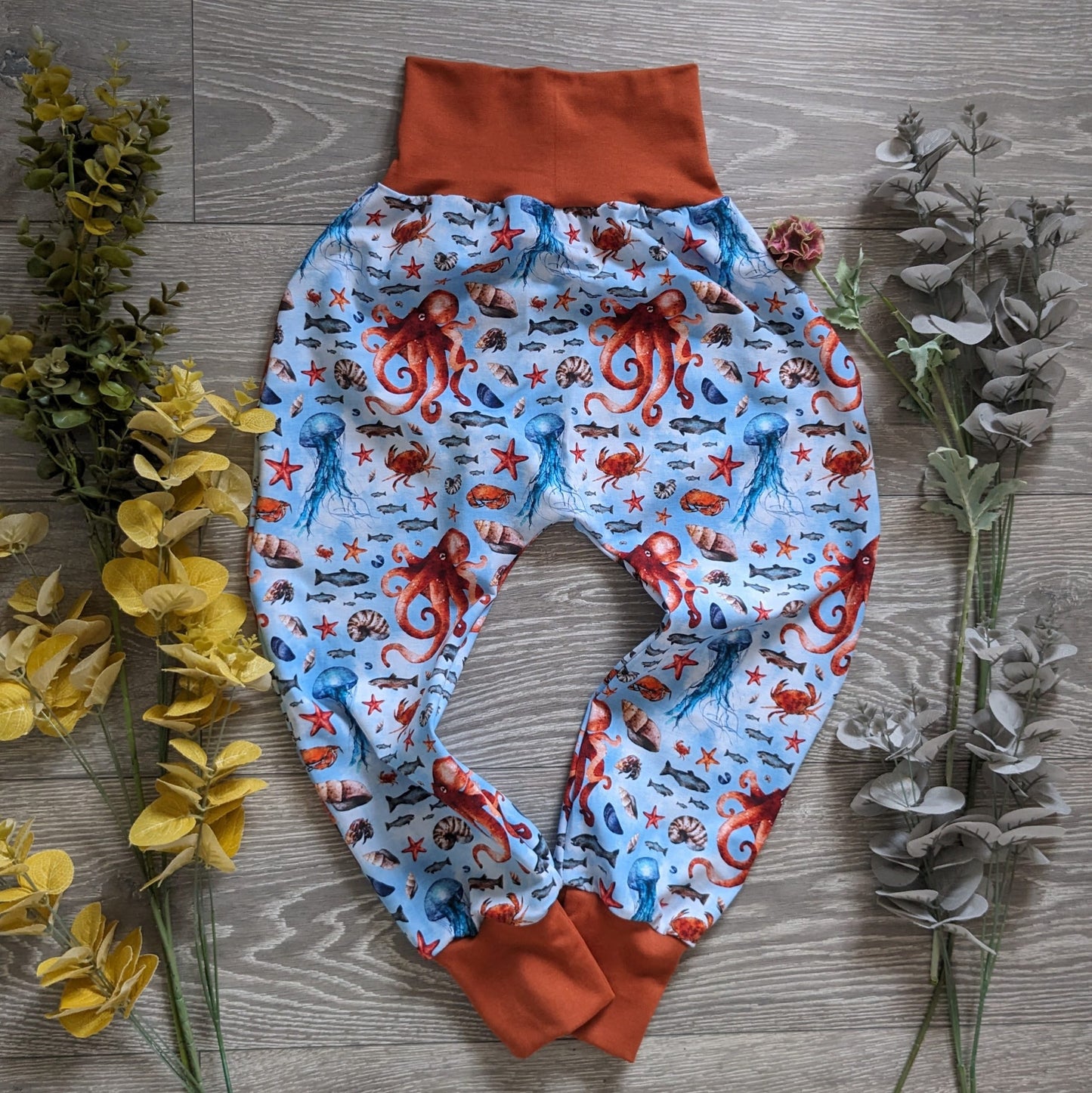 In stock - exclusive octopus and jelly jersey - Sunshine and Raebows