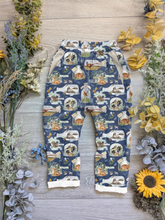 Load image into Gallery viewer, Autumn Vintage trousers with elastic in band - Sunshine and Raebows