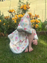 Load image into Gallery viewer, Preorder beach towels - Sunshine and Raebows
