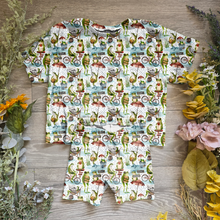 Load image into Gallery viewer, Autumn Oversized Ozzie tee - Sunshine and Raebows