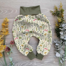 Load image into Gallery viewer, Autumn The Legend Harems - Sunshine and Raebows