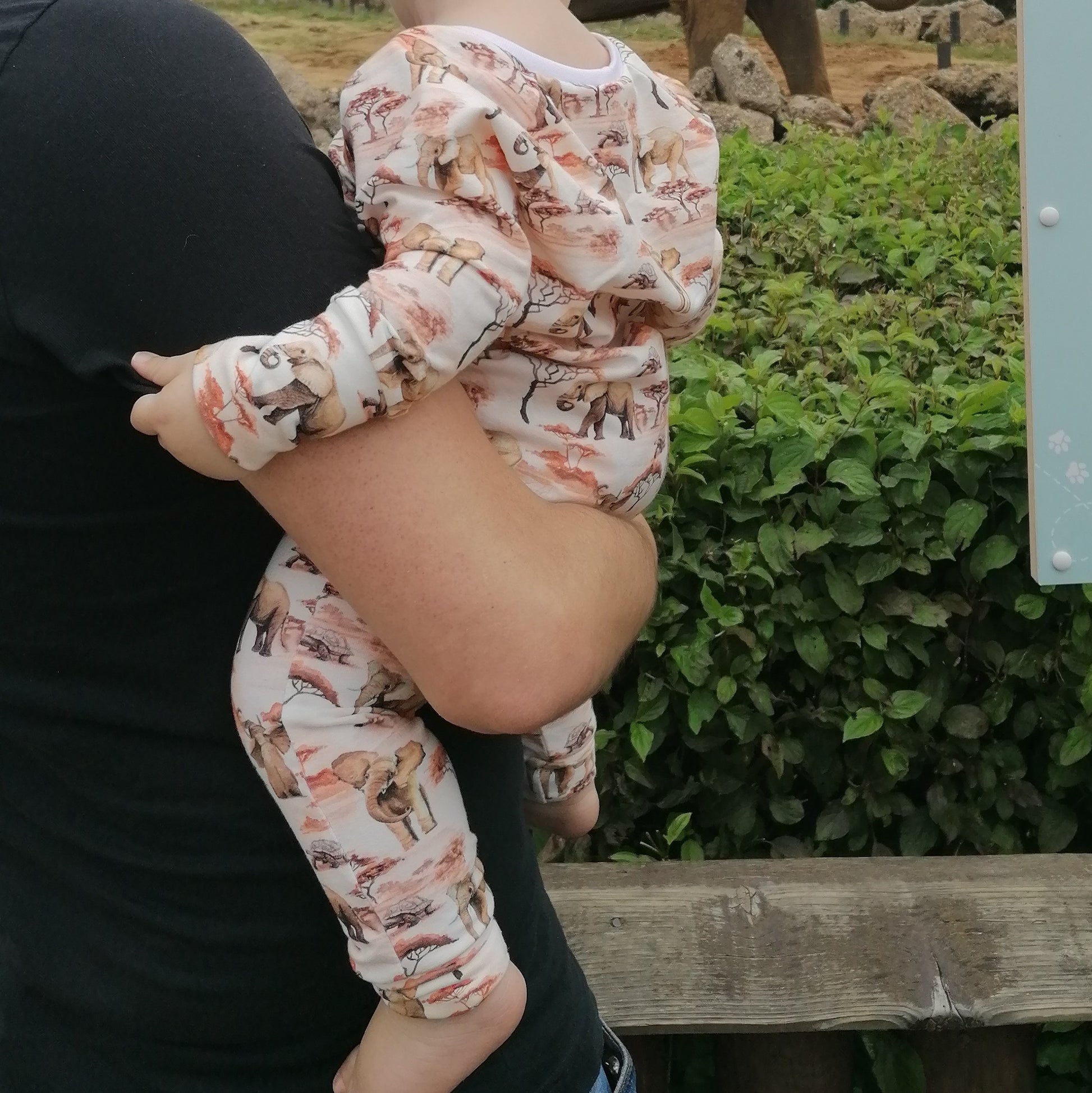 The all season Raglan romper - Sunshine and Raebows