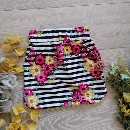 premade pocket skirt 5yrs SALE - Sunshine and Raebows