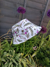 Load image into Gallery viewer, bucket hats - Sunshine and Raebows
