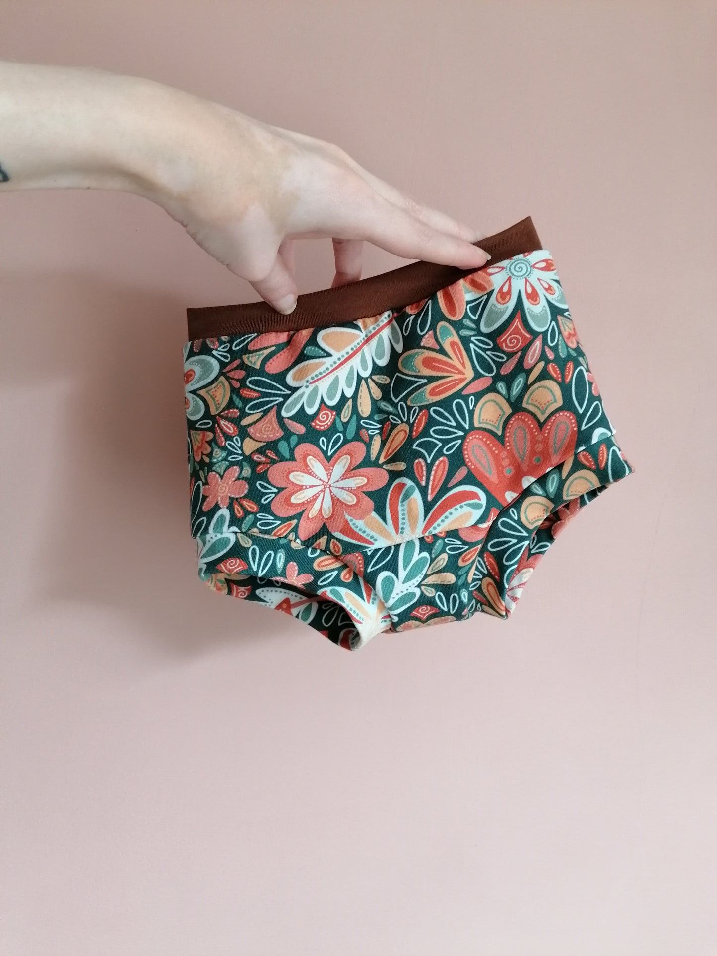 mystery 3 pack underwear - Sunshine and Raebows