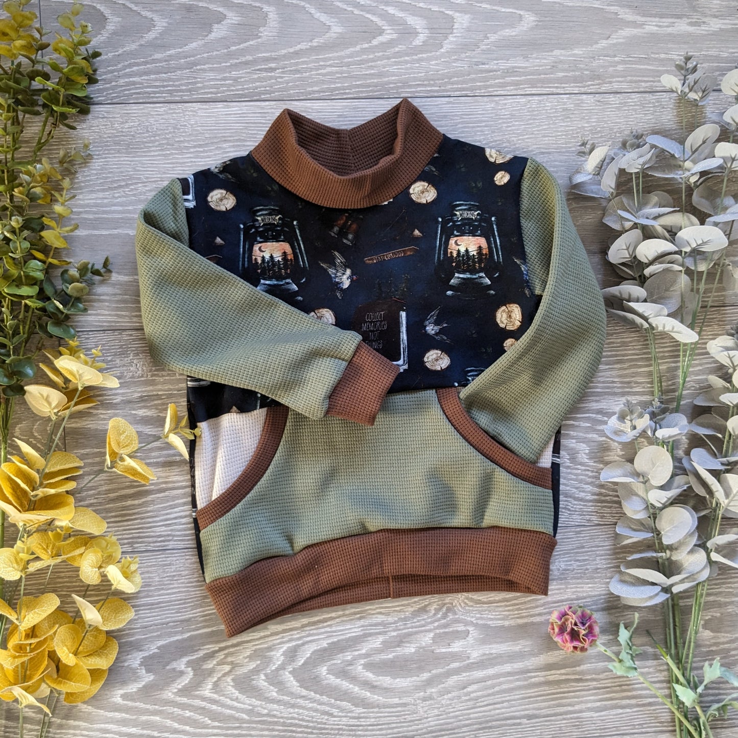 Pocket sweater - Sunshine and Raebows