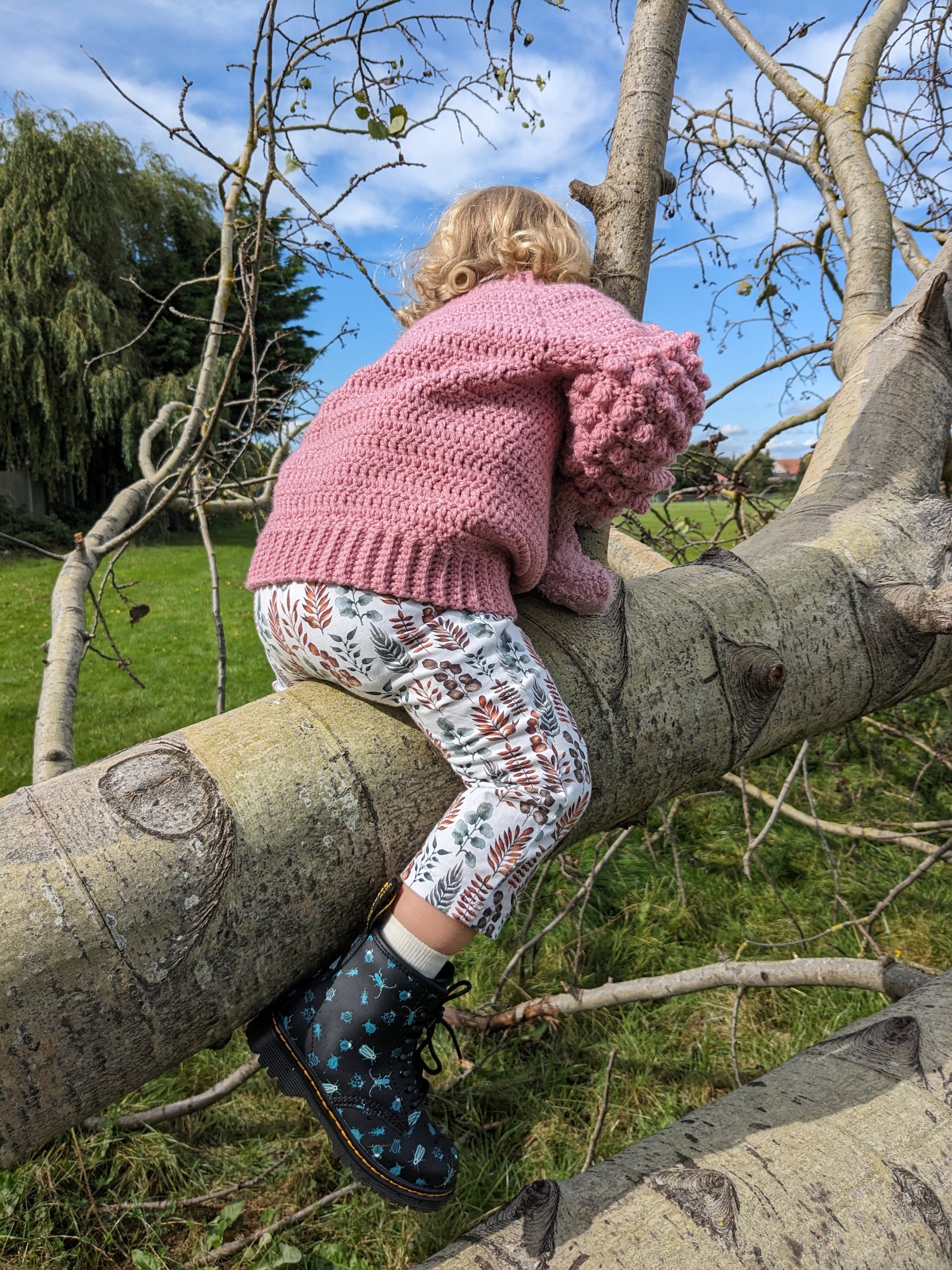 Paper bag trousers - Sunshine and Raebows