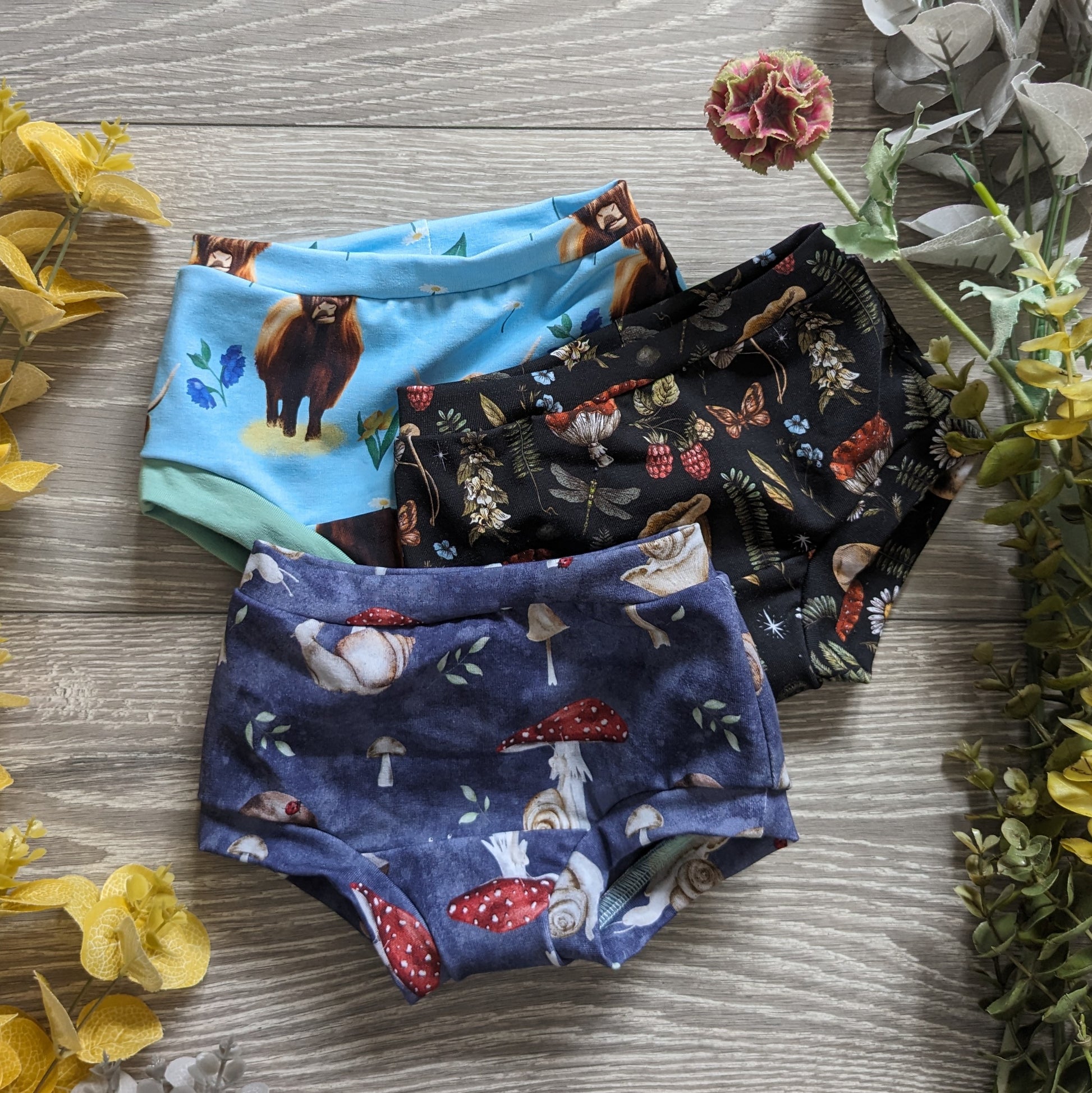 mystery 3 pack underwear - Sunshine and Raebows