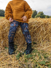 Load image into Gallery viewer, Willow pants/shorts - Sunshine and Raebows

