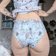 Load image into Gallery viewer, Adult knickers - Sunshine and Raebows
