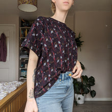 Load image into Gallery viewer, Pre-orders - adult boxy tee short sleeve - Sunshine and Raebows
