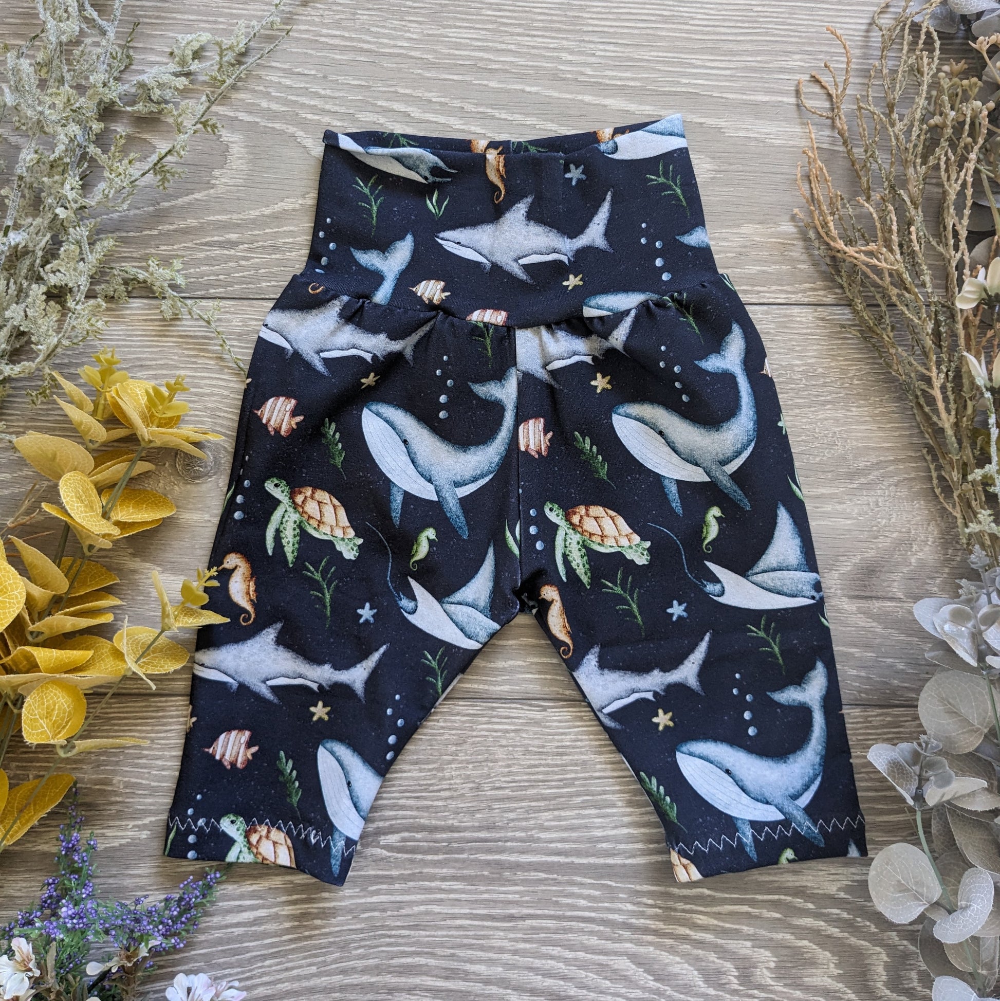 Cycling Winnie shorts - Sunshine and Raebows