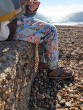 Load image into Gallery viewer, The olive joggers - Sunshine and Raebows
