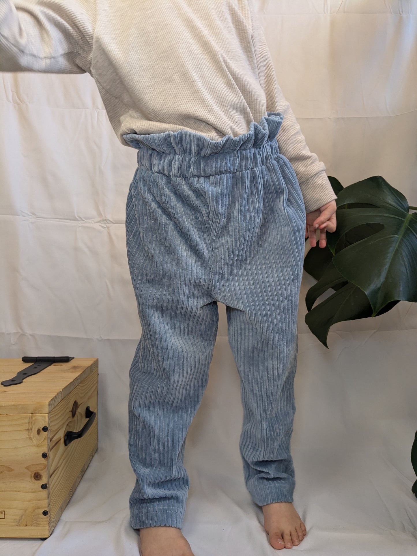 Corduroy (chunky stretch) Paper bag trousers