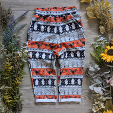 Load image into Gallery viewer, Yellow shells Vintage trousers with elastic in band - Sunshine and Raebows

