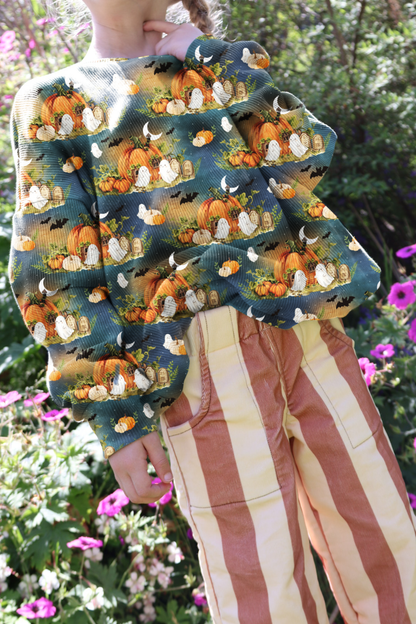 Halloween Oversized sweater/hoodie - Sunshine and Raebows