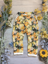 Load image into Gallery viewer, Lemons and oranges Vintage trousers with elastic in band - Sunshine and Raebows
