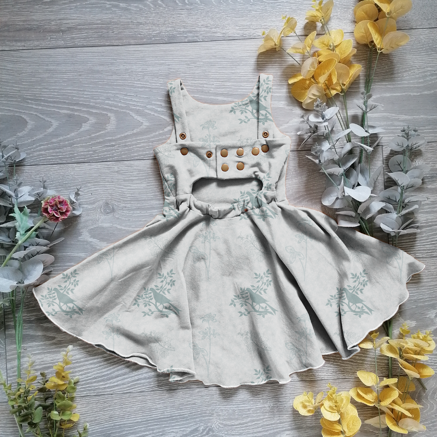 preorder- vintage...ish - Sunshine and Raebows