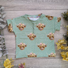 Load image into Gallery viewer, Ready to buy - 6m up to 18m - Sunshine and Raebows
