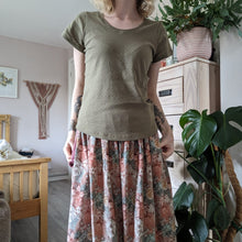 Load image into Gallery viewer, Pre-order - adult Declan top - Sunshine and Raebows

