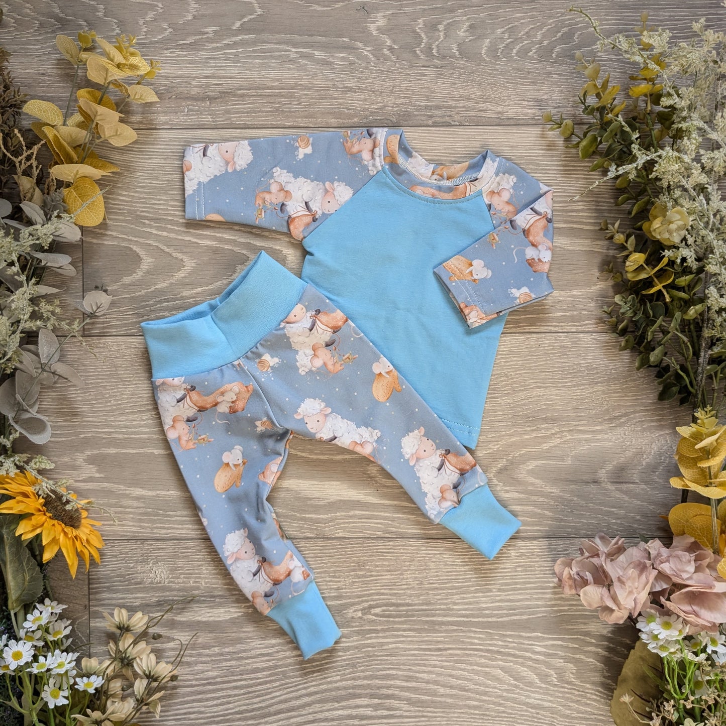 mystery seasonal sale - Sunshine and Raebows