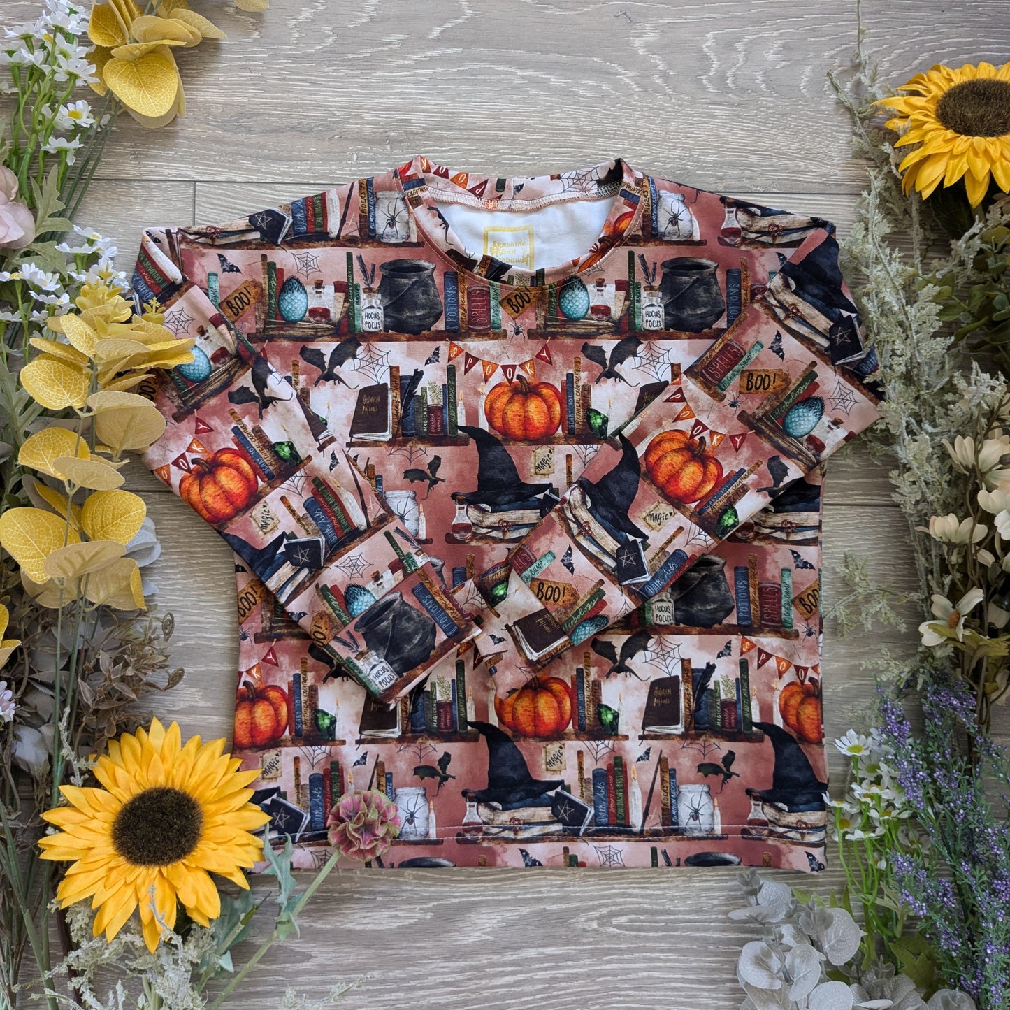 The spookcase Declan tee (long and short) - Sunshine and Raebows