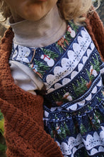 Load image into Gallery viewer, Plain ribbed mock neck tees - Sunshine and Raebows
