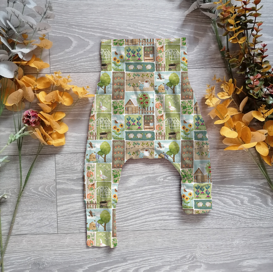 A day at the allotment Willow pants/shorts (gusset and gussetless) - Sunshine and Raebows