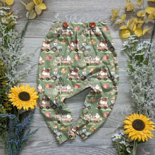 Load image into Gallery viewer, Day at the farm Spencer Trousers - Sunshine and Raebows
