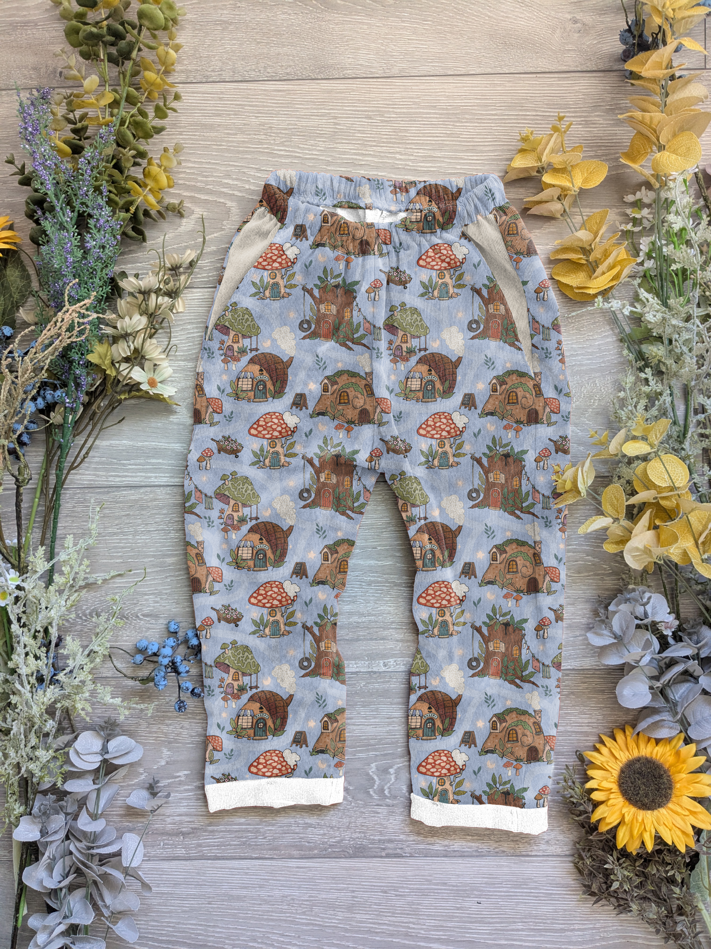 Autumn Vintage trousers with elastic in band