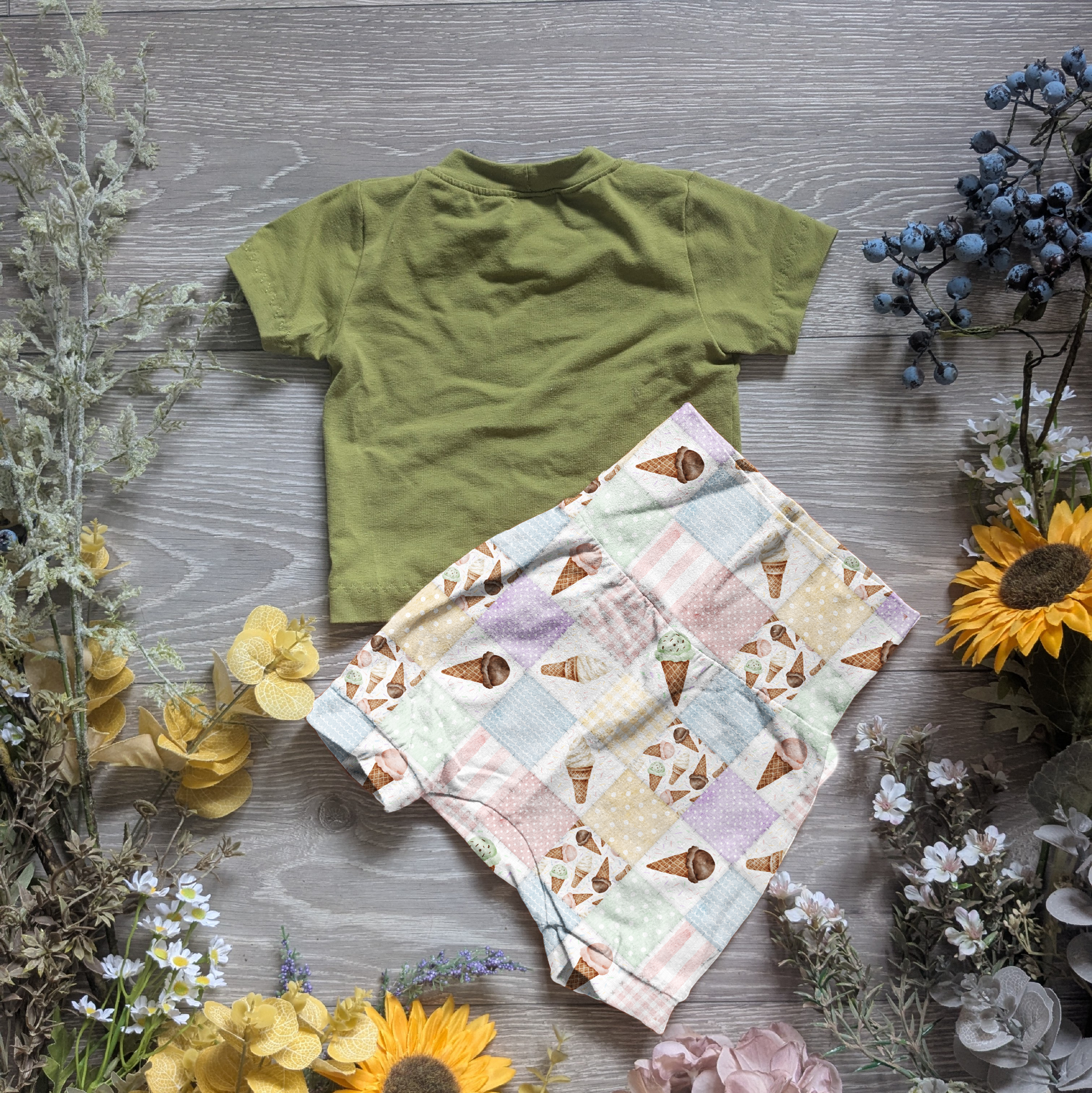 Sweet treat Willow pants/shorts (gusset and gussetless) - Sunshine and Raebows