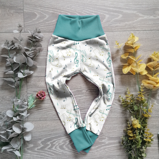 Music notes Winnie Leggings - Sunshine and Raebows