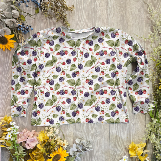 Autumn foraging Oversized Ozzie tee - Sunshine and Raebows