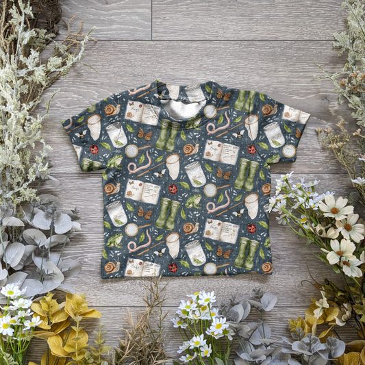 Bugs and wellington boots Declan tee