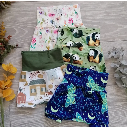 Premade - shorts all sizes - Sunshine and Raebows