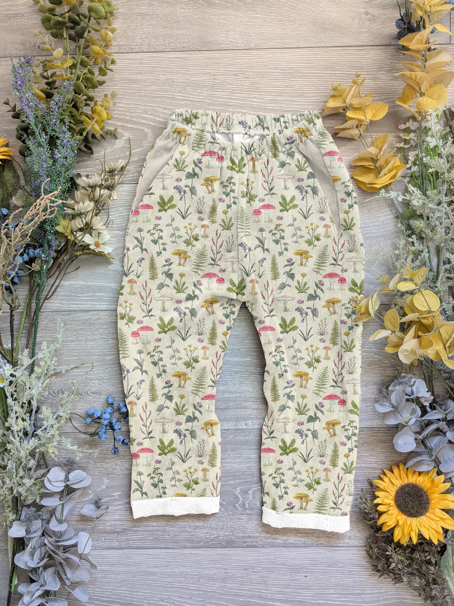 Autumn Vintage trousers with elastic in band - Sunshine and Raebows