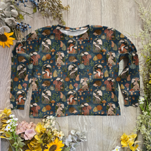 Load image into Gallery viewer, Creek Oversized Ozzie tee - Sunshine and Raebows
