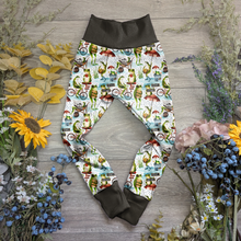 Load image into Gallery viewer, Autumn Winnie Leggings - Sunshine and Raebows
