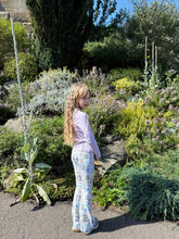Load image into Gallery viewer, In stock - seeds exclusive jersey - Sunshine and Raebows
