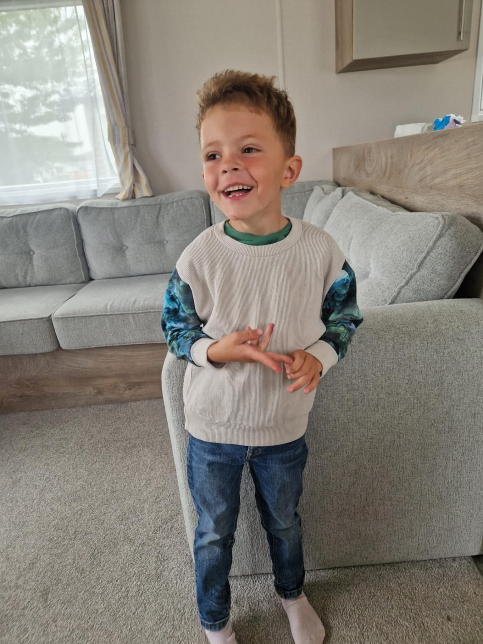 The Louie waffle Sweater - Sunshine and Raebows