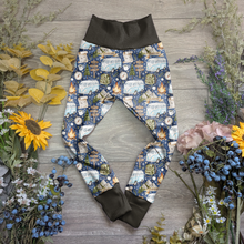 Load image into Gallery viewer, Autumn Winnie Leggings - Sunshine and Raebows
