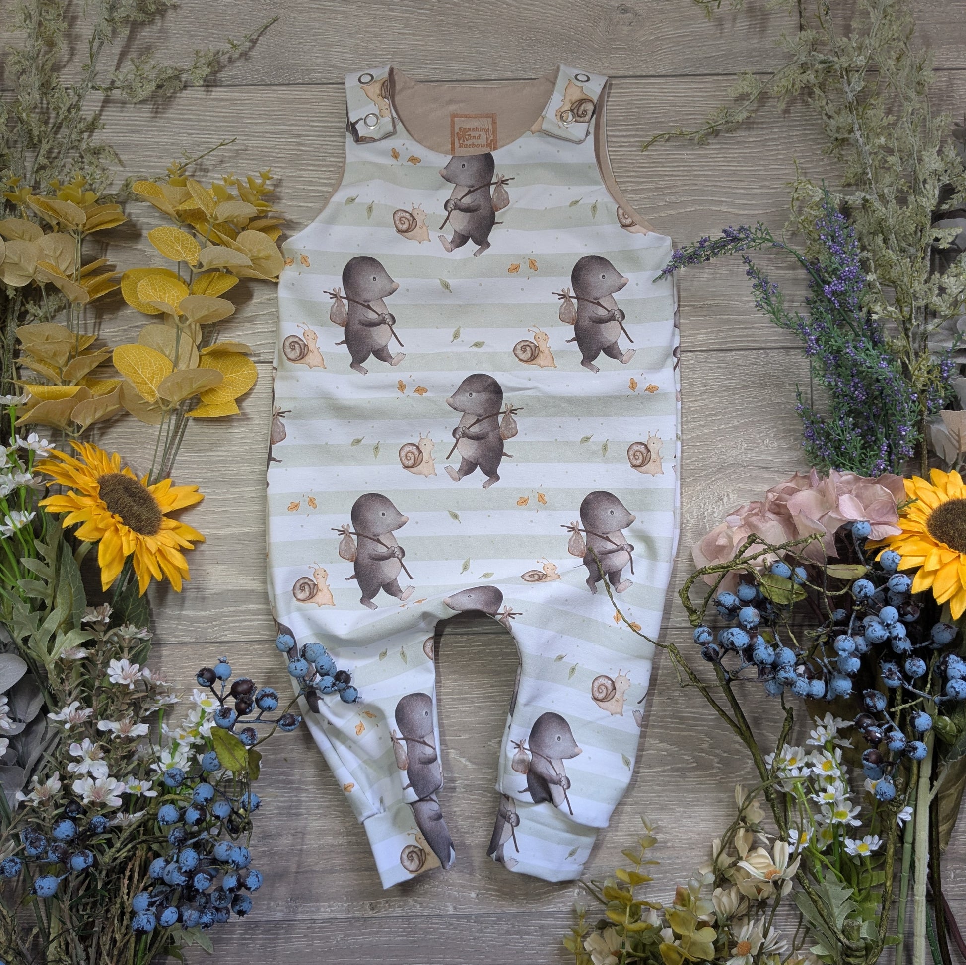 In stock - exclusive mole and snail jersey - Sunshine and Raebows