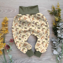 Load image into Gallery viewer, Autumn The Legend Harems - Sunshine and Raebows

