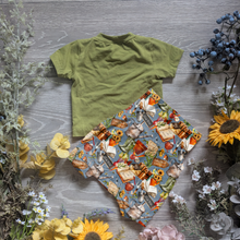 Load image into Gallery viewer, This garden of mine Willow pants/shorts (gusset and gussetless) - Sunshine and Raebows

